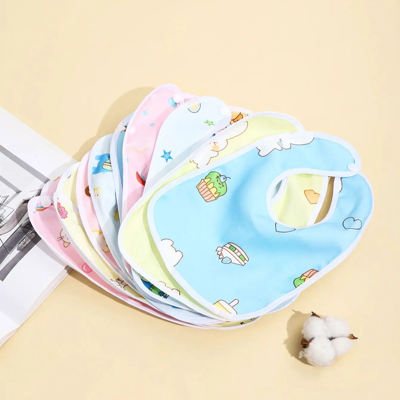 Baberos impermeables de algodón para bebé – protección en comidas - imagen 3