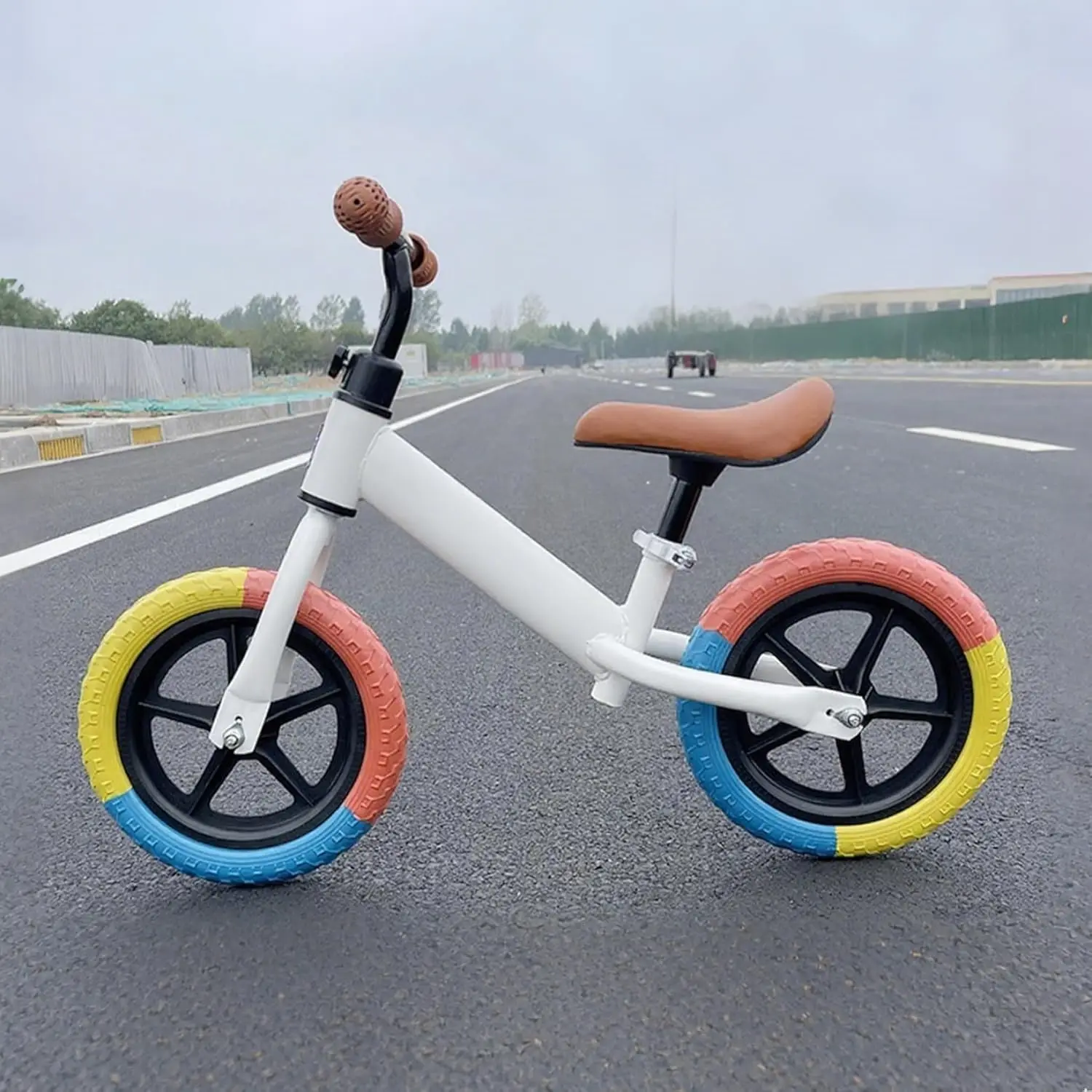 Rueda de repuesto EVA para bicicleta de equilibrio infantil - imagen 3