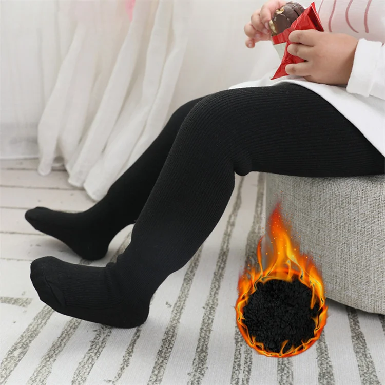 Mallas ajustadas de algodón para mantener el calor