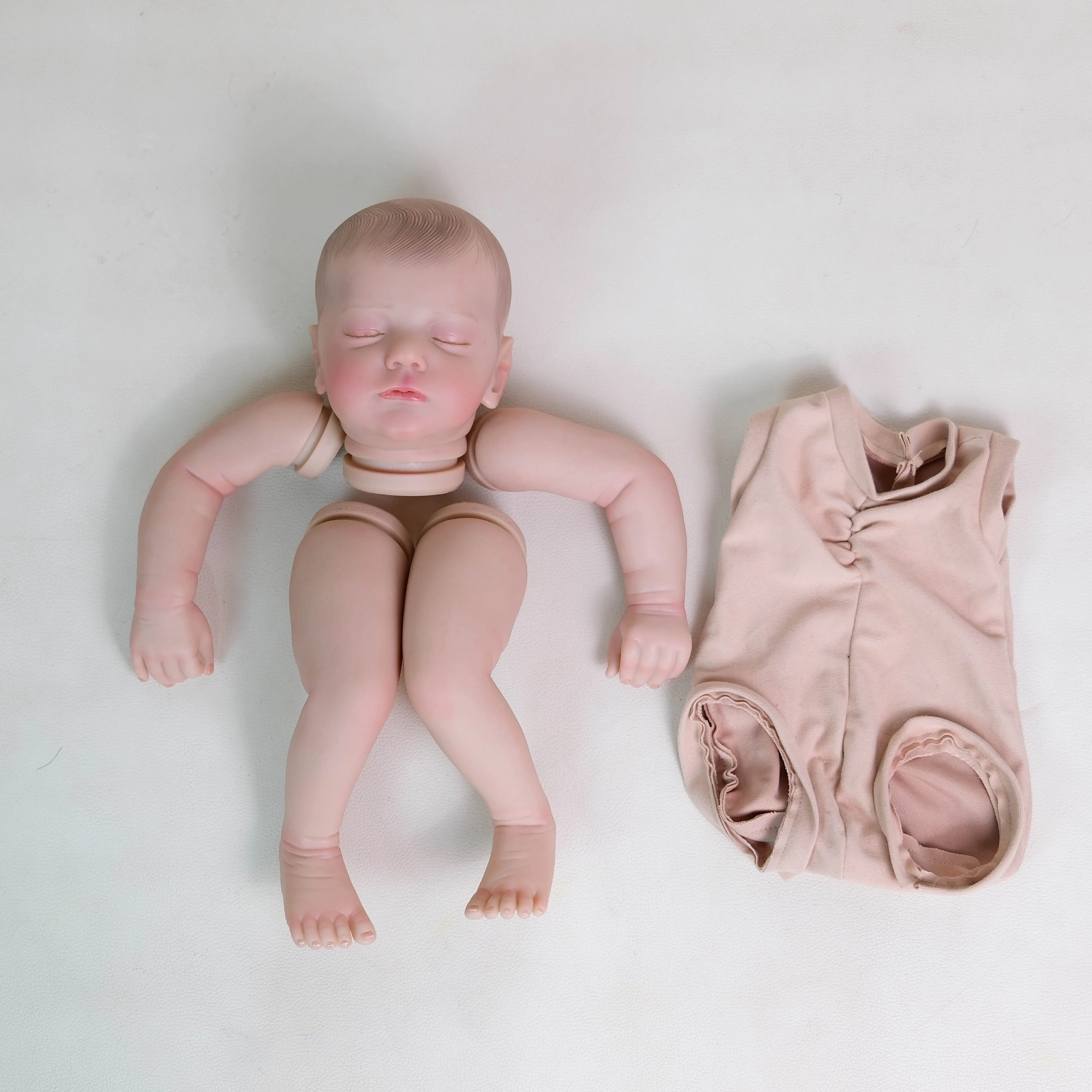 Muñeca reborn Alessia pintada a mano con venas realistas NPK - imagen 4