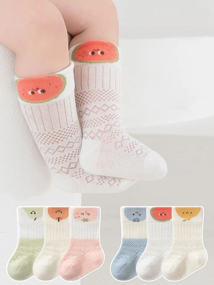 Calcetines finos de malla para bebé con dibujos
