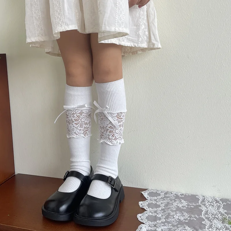 Calcetines escolares de algodón suave con bordado floral para niños - imagen 2