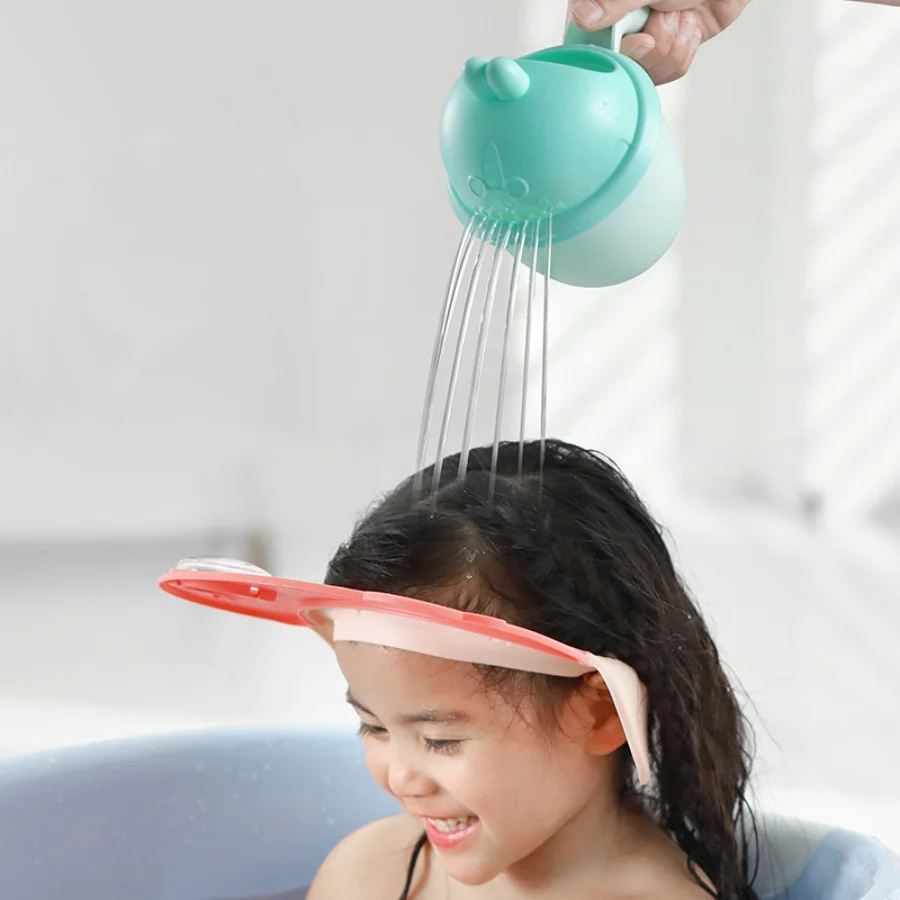 Taza para lavar el cabello de bebés y niños en baño con ducha - imagen 4
