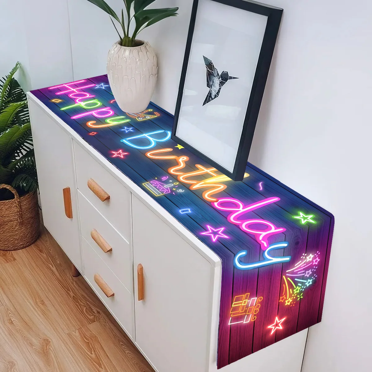 Camino de mesa neón fluorescente para fiesta de cumpleaños - imagen 5