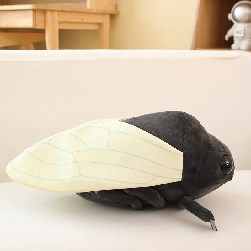 Peluche realista tipo insecto