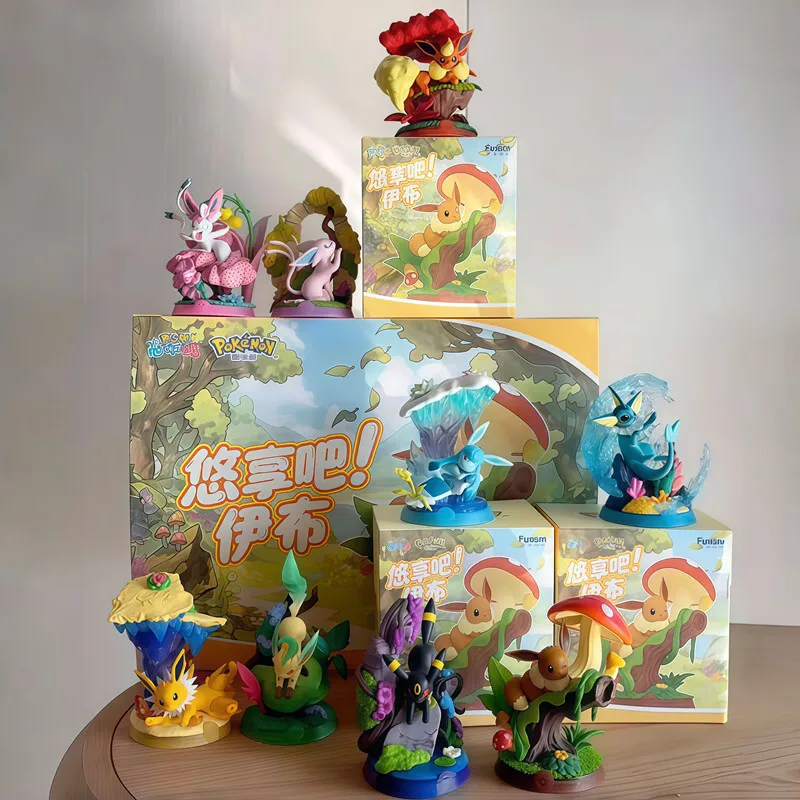 Personajes Eeveelution variados