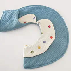 Baberos bebé de algodón ajustables con cuello estampado