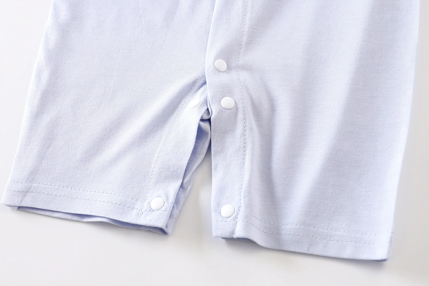 Traje para gatear con tejido ligero