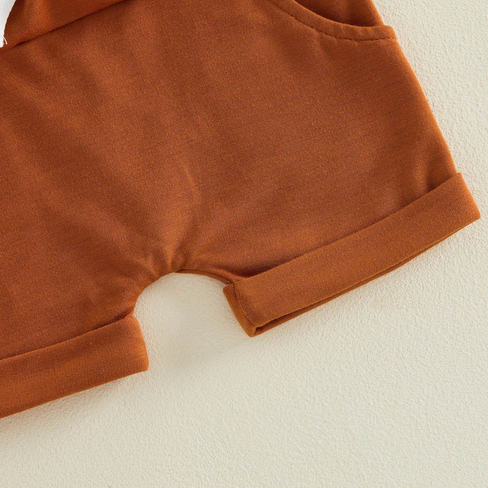 Conjuntos de verano para bebés con camiseta tractor y pantalón corto - imagen 2