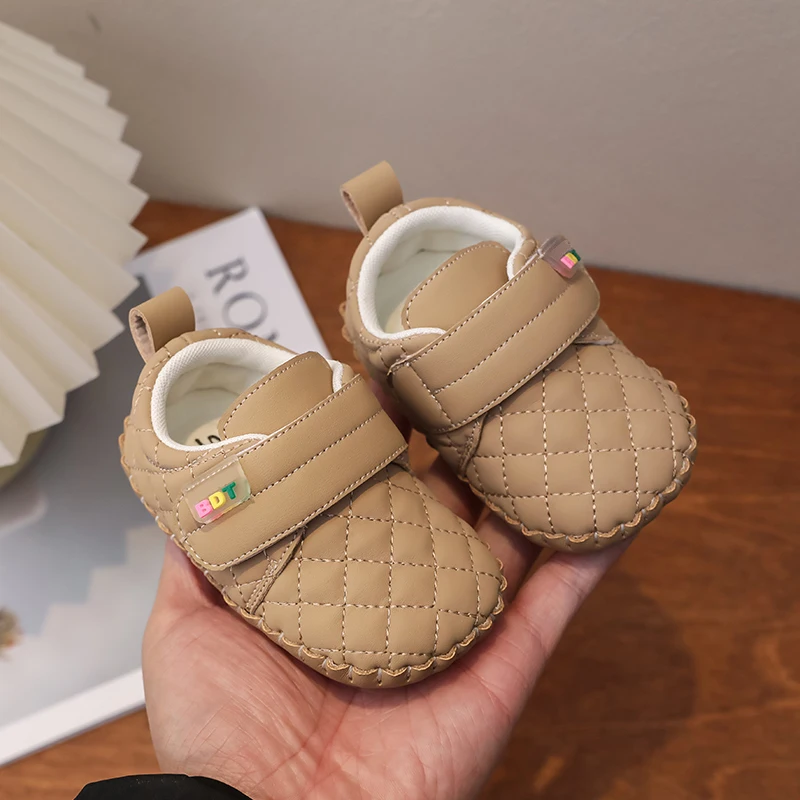 Zapatillas ligeras para niños con suela antideslizante - imagen 2
