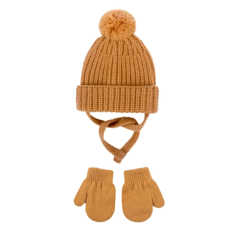 Gorro y guantes en color amarillo para niño