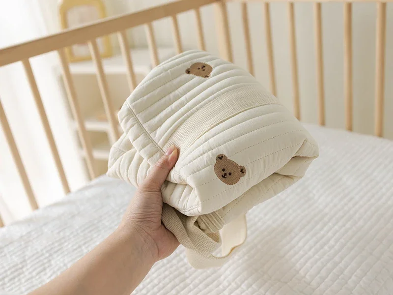 Bolso en uso cotidiano con mamá y bebé