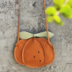 Bolso bandolera niña con diseño de fruta y calabaza