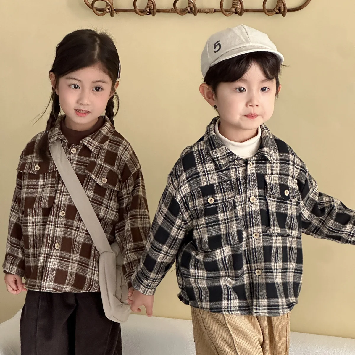Camisa de manga larga a cuadros para niña de algodón - imagen 3
