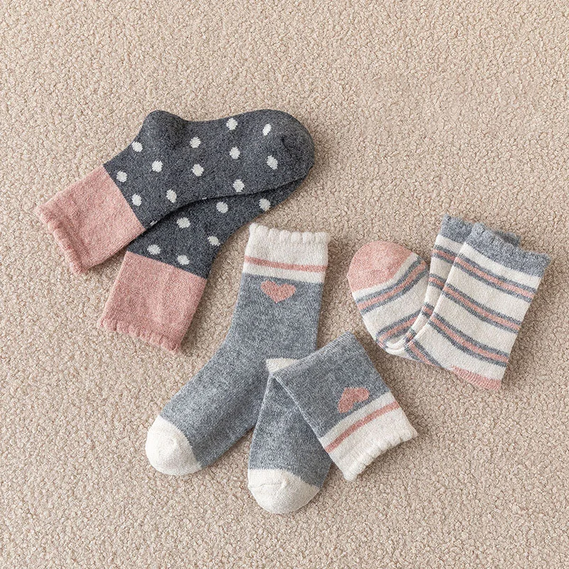 Calcetines de invierno a rayas gruesos y cálidos para niños - imagen 2