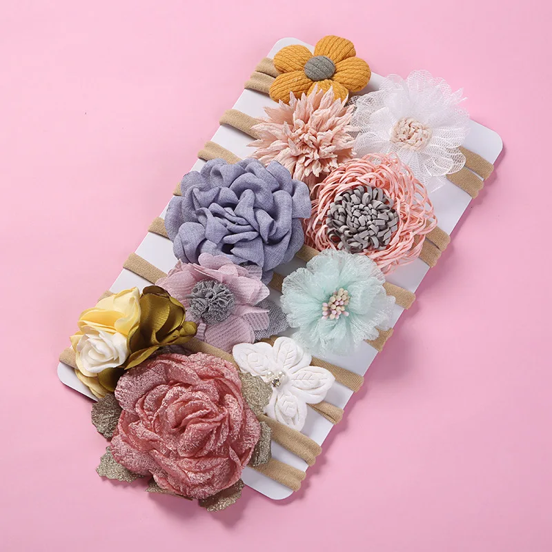 Diademas florales para bebé en varios estilos