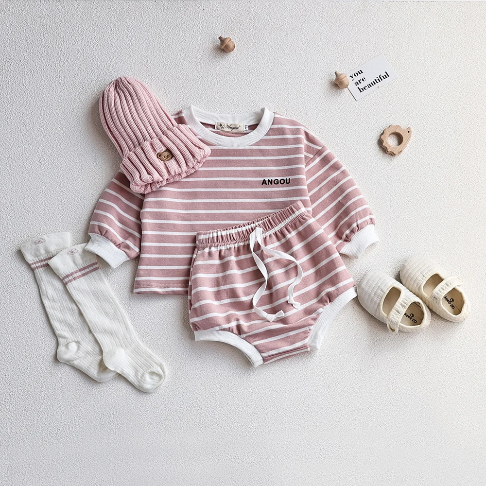 Conjunto sudadera con capucha y pants para bebé niña Milangel - imagen 4