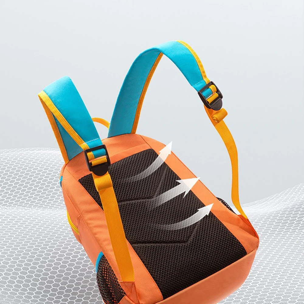 Mochila infantil de rayas coloridas en nailon resistente - imagen 3