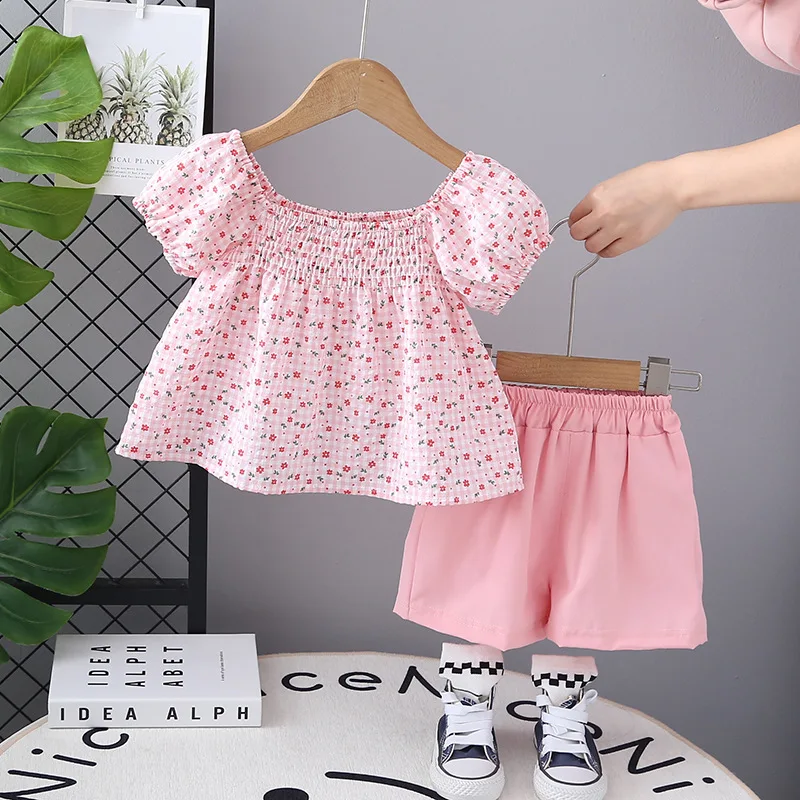 Conjunto de bebé niña de algodón con flores y cuadros: top y short - imagen 2