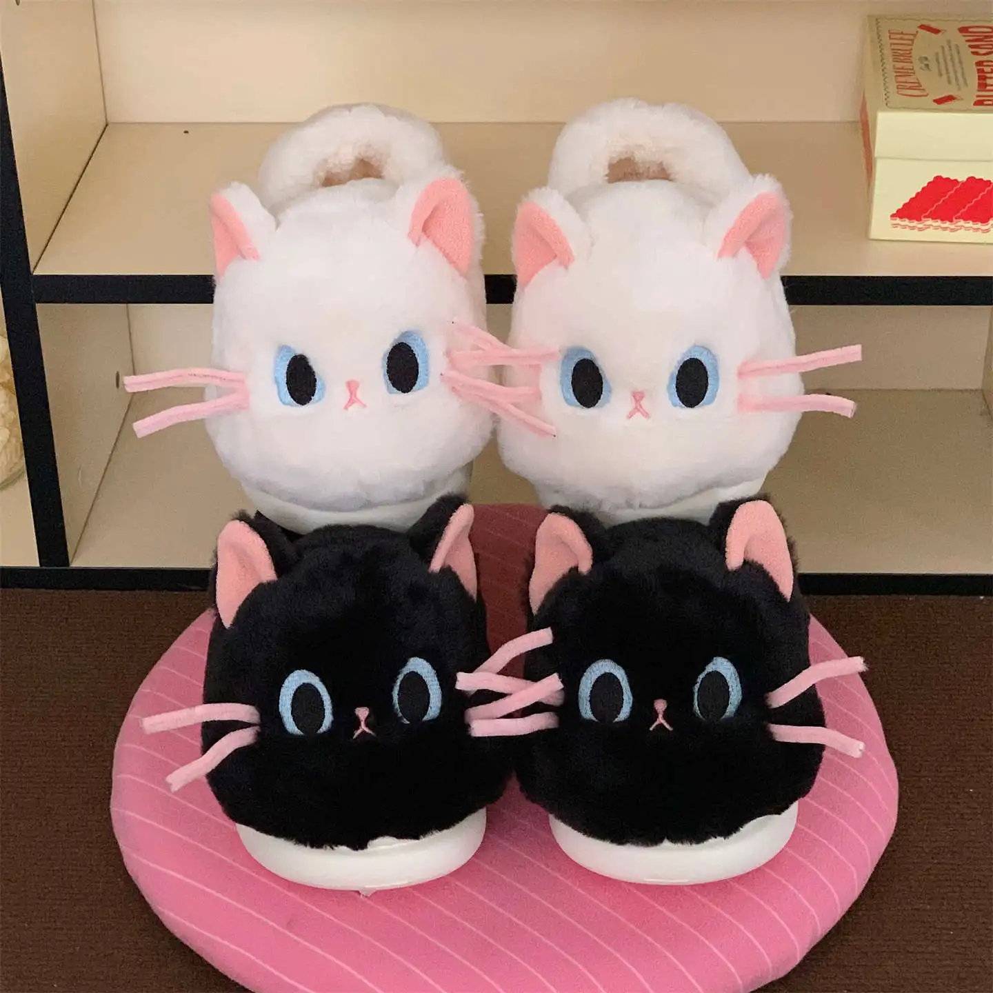Pantuflas con diseño de gato para niños – Suaves y comodas - imagen 5