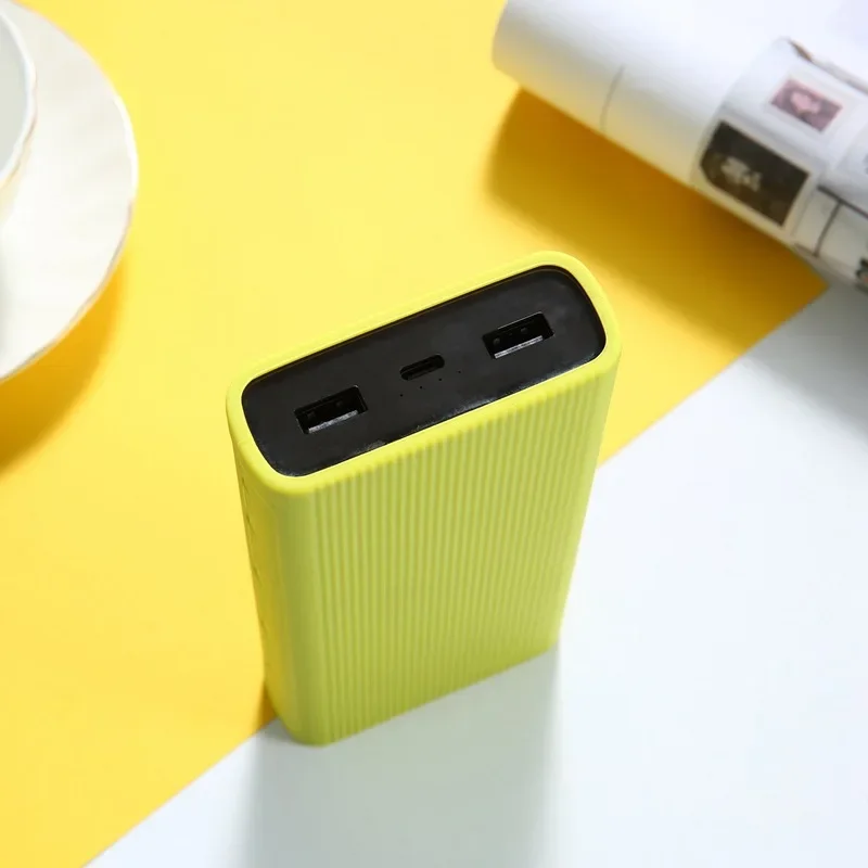 Xiaomi funda para batería externa de silicona 10000mAh con USB dual - imagen 5