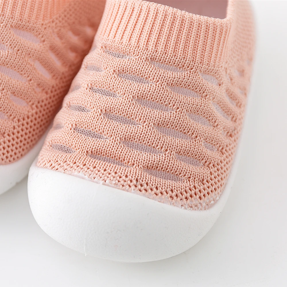 Zapatillas deportivas para bebe y ninos con suela antideslizante - imagen 4