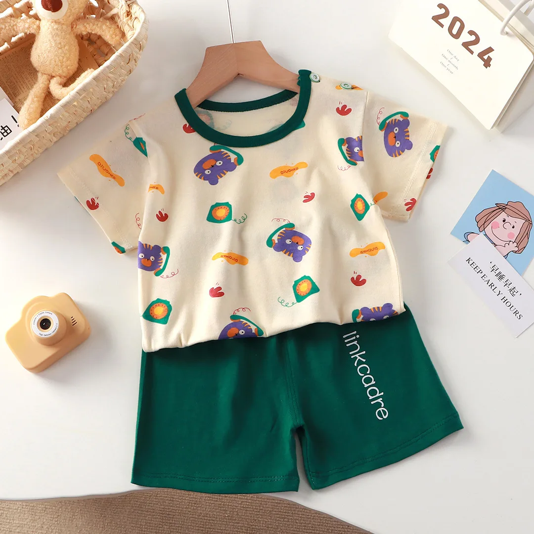 Conjunto de verano para bebé con camiseta y pantalón corto - imagen 2