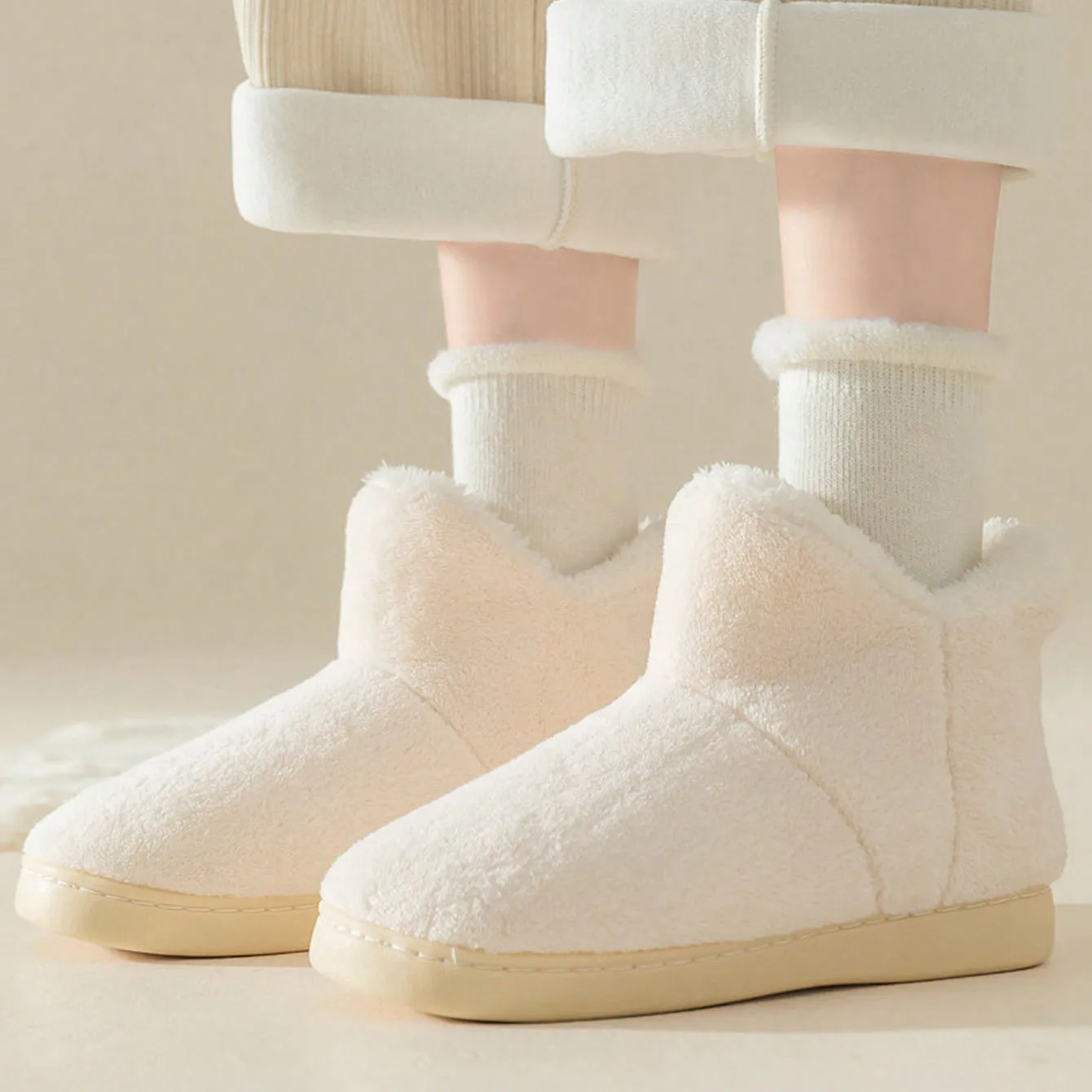 Calzado de invierno para niños: zapatillas cálidas y antideslizantes - imagen 2