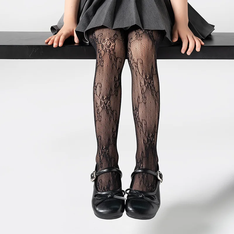 Pantimedias de malla fina para niña con corazones jacquard - imagen 5