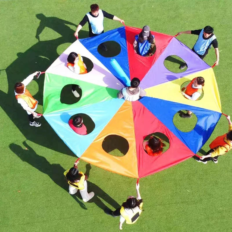 Paracaídas arcoíris para juegos al aire libre – Niños - imagen 2