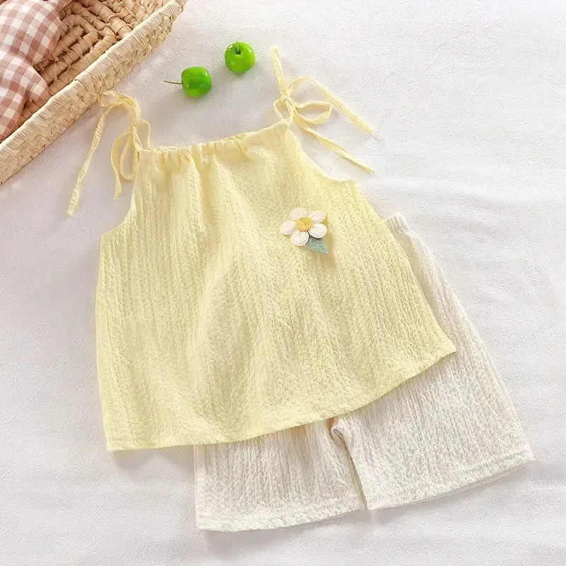 Conjunto de verano para niña chaleco floral y shorts - imagen 5