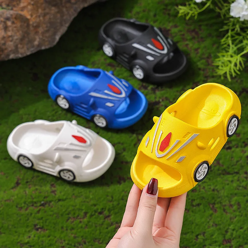 Zapatillas infantiles antideslizantes LED con luces para niños y niñas - imagen 4