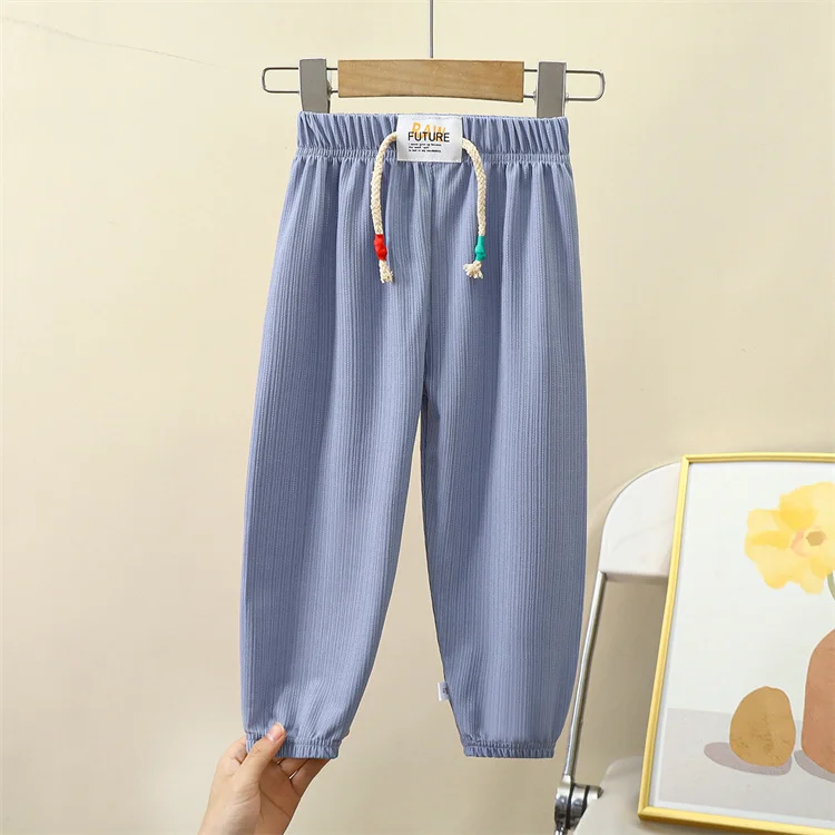 Pantalón LAWADKA frontal