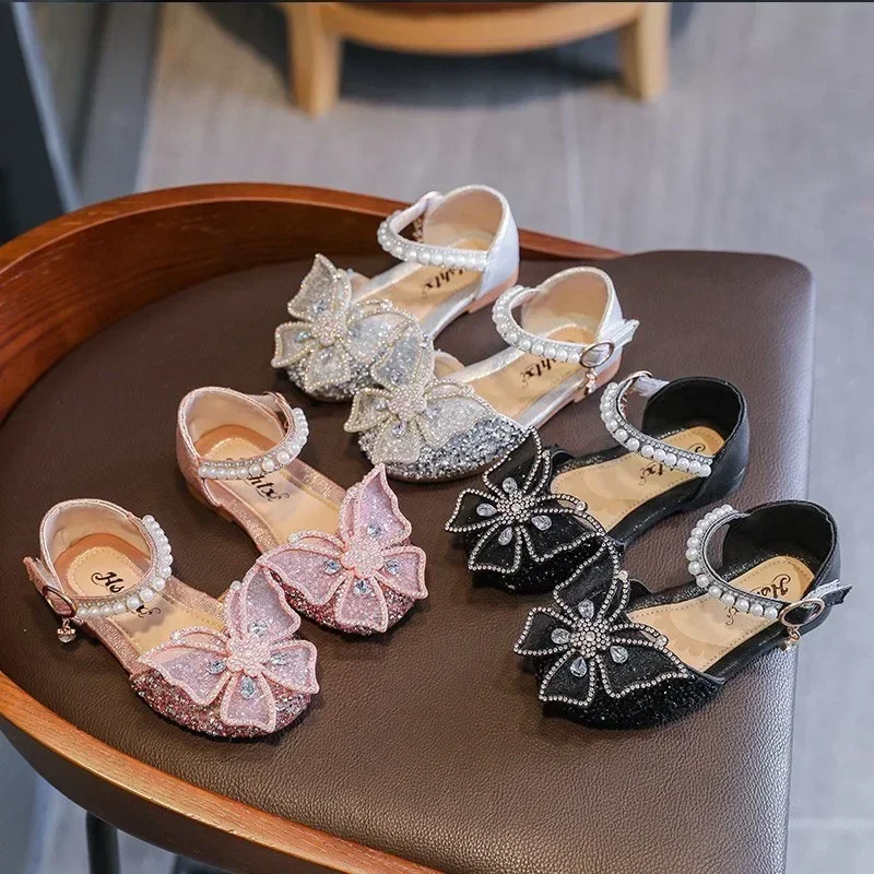 Sandalias de cuero con suela flexible para niñas