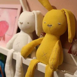 Peluche interactivo con conejo de Pascua para perros y gatos