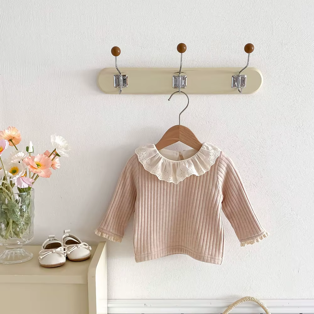 Blusa con volantes y forro polar para niña - imagen 2