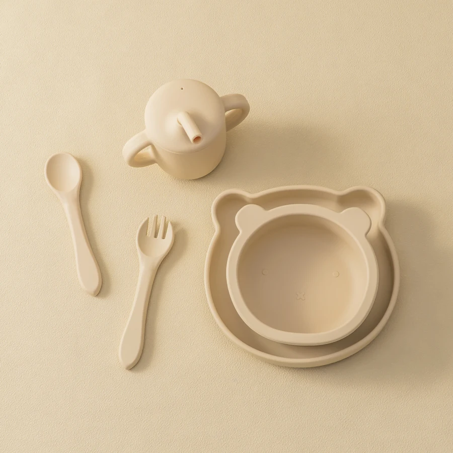 Platos de silicona impermeables con colores vivos