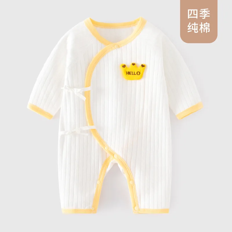 Mono con estampado de oso y estrellas