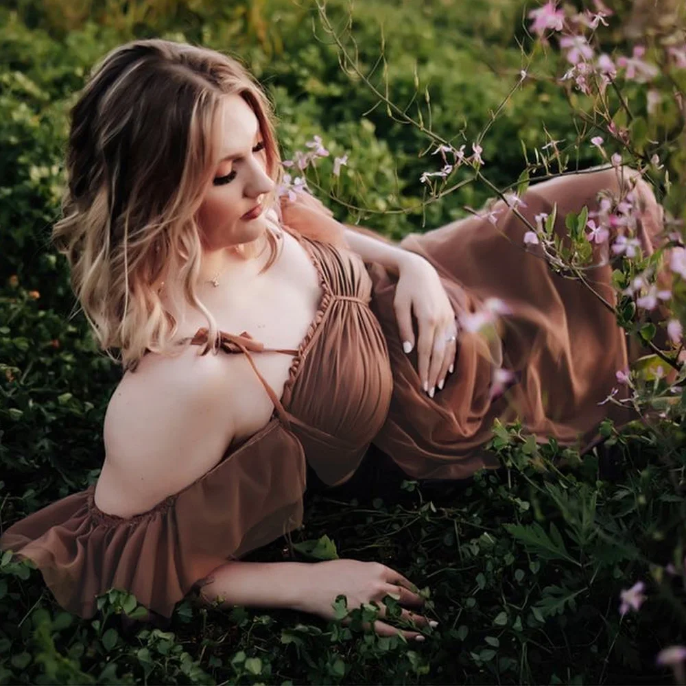 Vestido premamá dos piezas en gasa y encaje para fotos - imagen 2