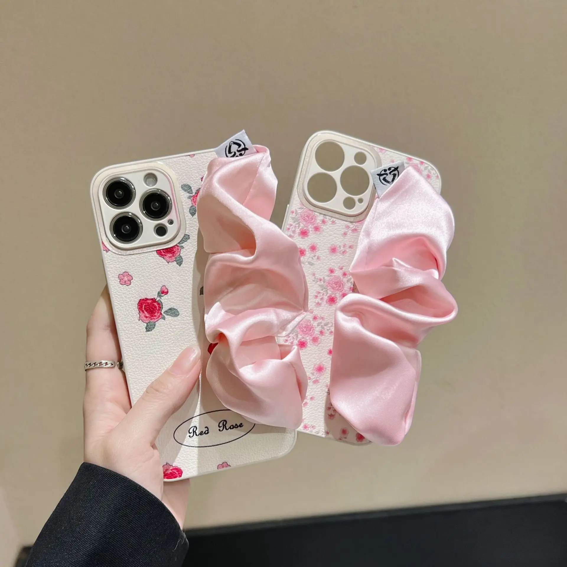 Pulsera infantil de rosa compatible con funda iPhone 17 Pro Max - imagen 3