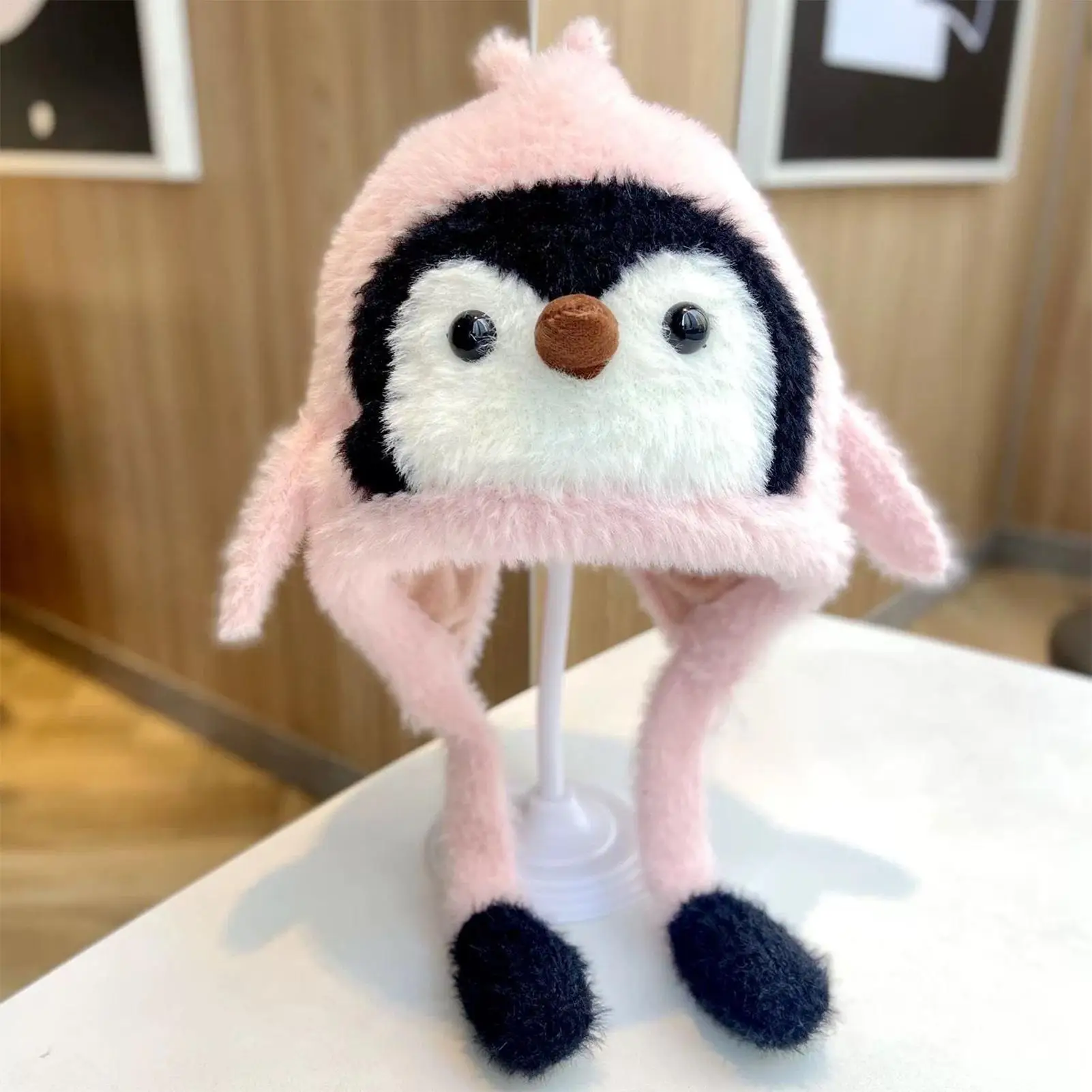 Gorro de peluche de pingüino con orejeras de invierno - imagen 2