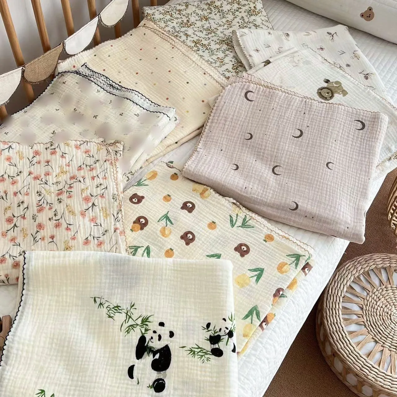 Manta de muselina envolvente para bebé con estampado floral