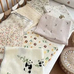 Manta de muselina envolvente para bebé con estampado floral