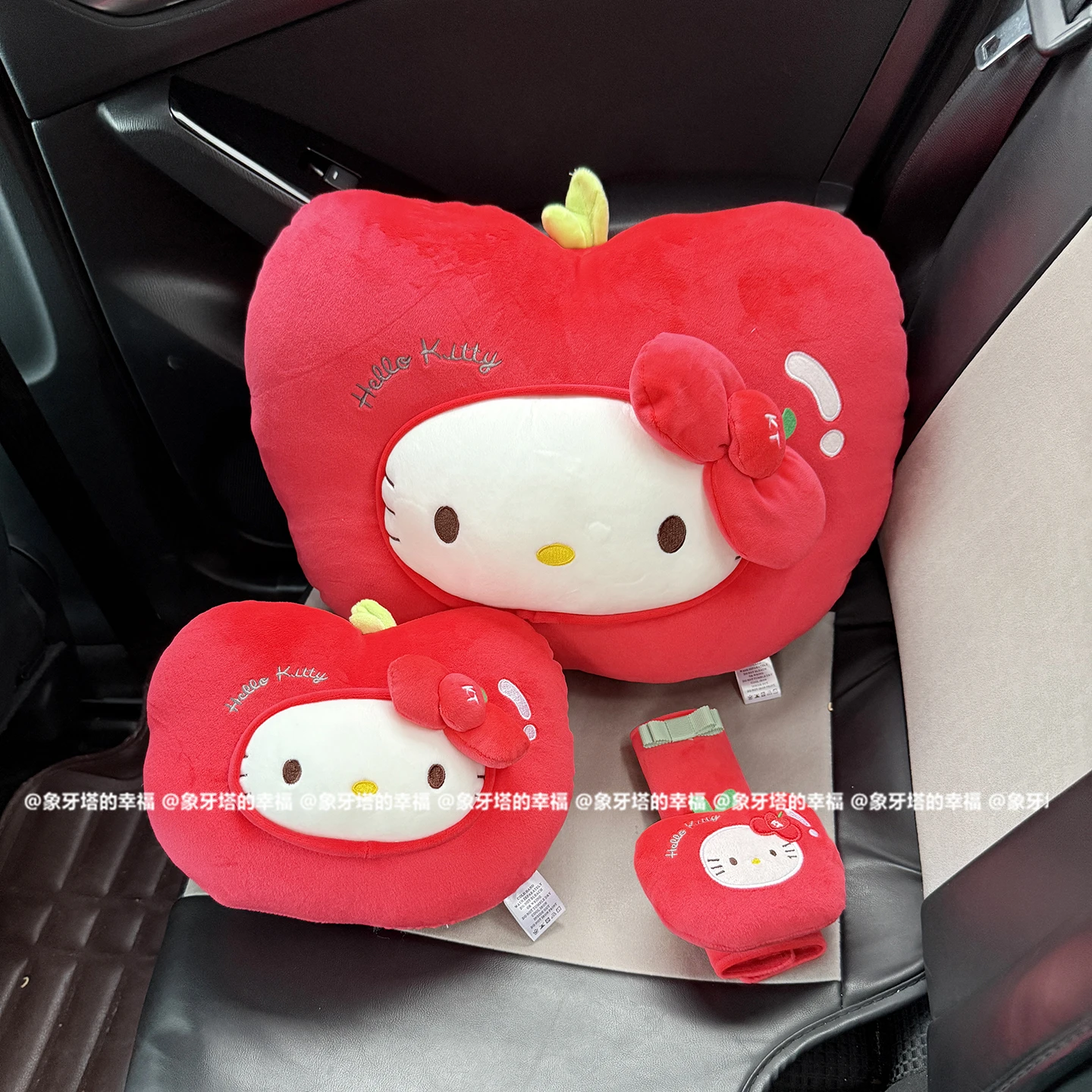 Sanrio Hello Kitty cojín reposacabezas para cinturón de seguridad - imagen 2