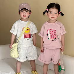 Conjunto veraniego para niños estampado de animales ligero
