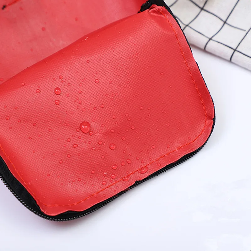 Botiquín primeros auxilios infantil PVC rojo impermeable para camping - imagen 4
