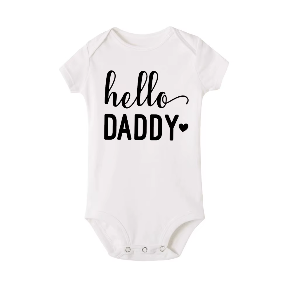 Estampado Hello Daddy encantador
