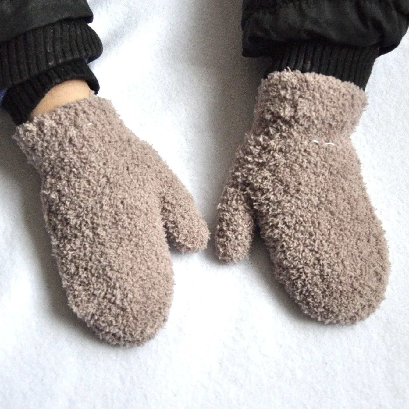 Guantes de felpa con forro polar para bebé – Invierno - imagen 4