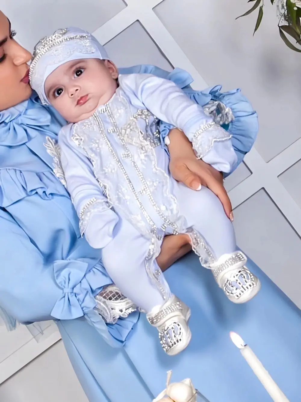 Rubybelle traje de bautizo bebé azul claro con corona y bling - imagen 2
