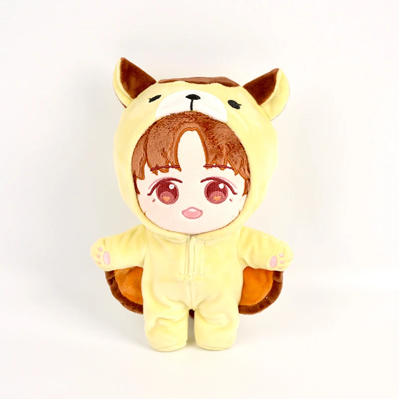 Peluche EXO de Baekhyun Chanyeol Xiumin Suho Sehun Kai D.O. Chen 20 cm